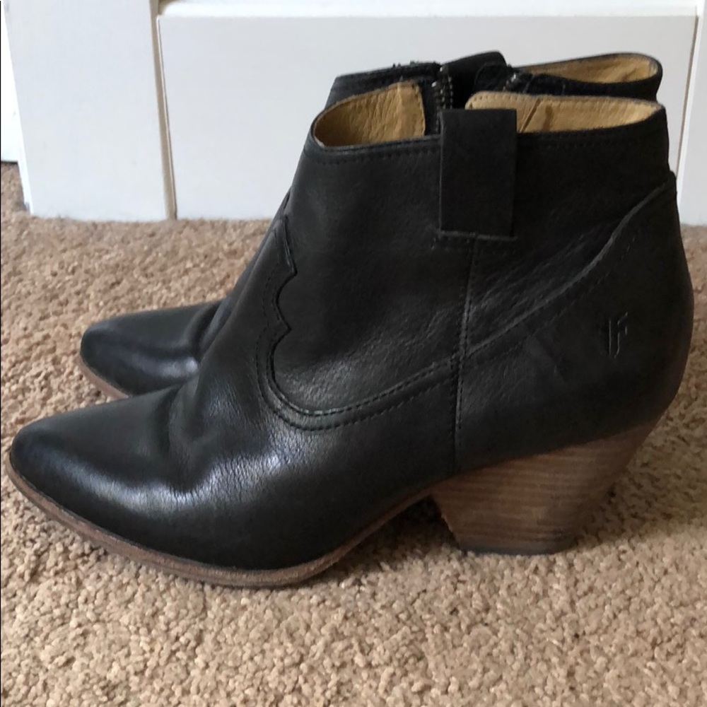 Frye - Reina Booties - Women’s Boots - Size 8.5